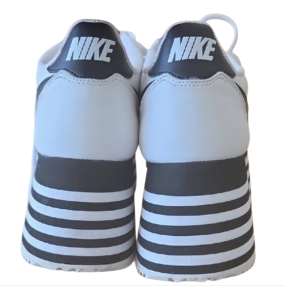 Comme des Garcons Women's Platform Sneakers - White and Black - Picture 7 of 10